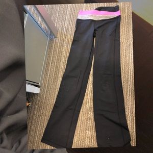 Lululemon size 4 bootcut pant